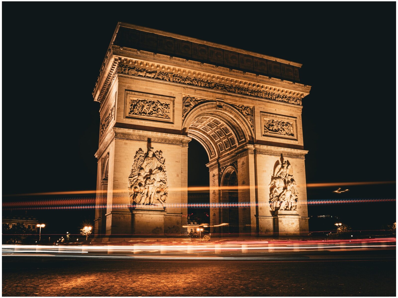 Architecture photography — Arc at Midnight